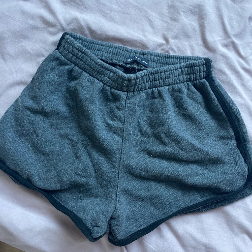 Brandy Melville shorts
